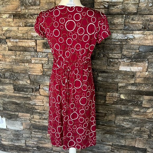 Motherhood Maternity Red Casual Midi Dress with Scoop - Picture 4 of 6